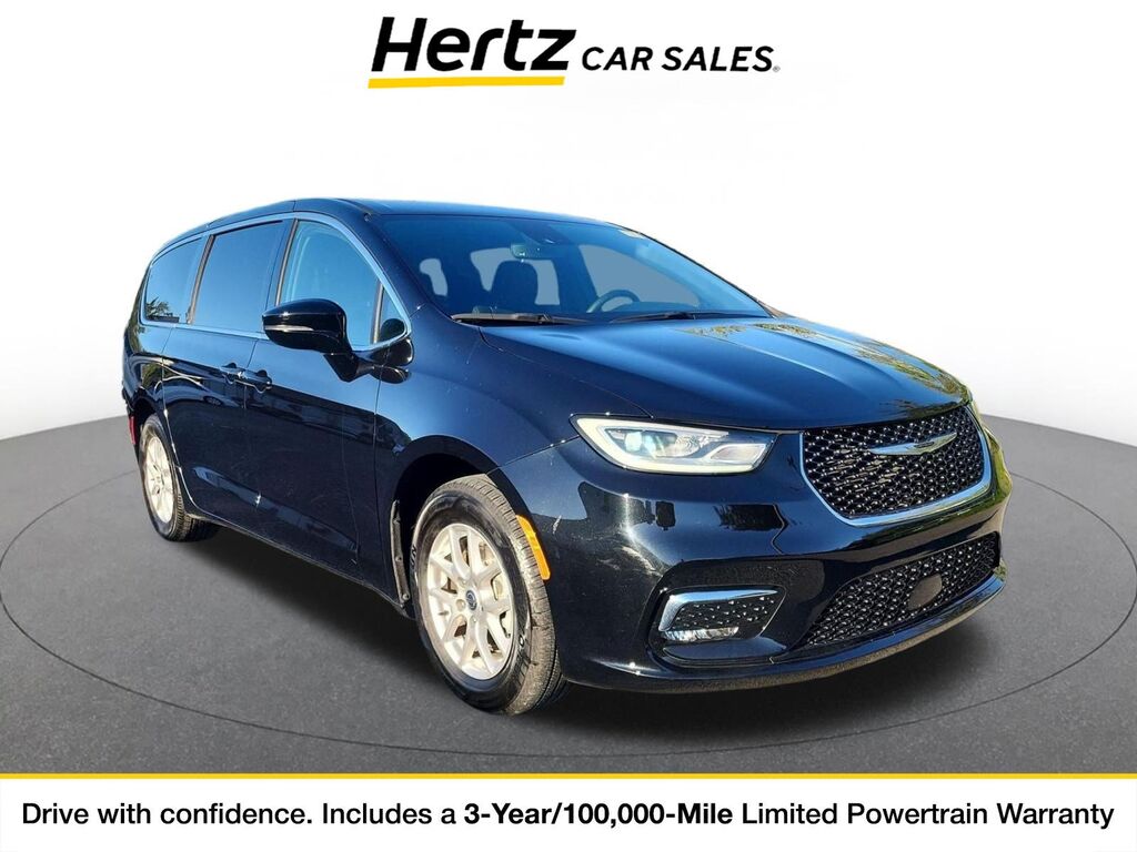 2025 Chrysler Pacifica Select — photo 1 of 1