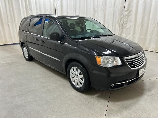 2015 Chrysler Town and Country Touring