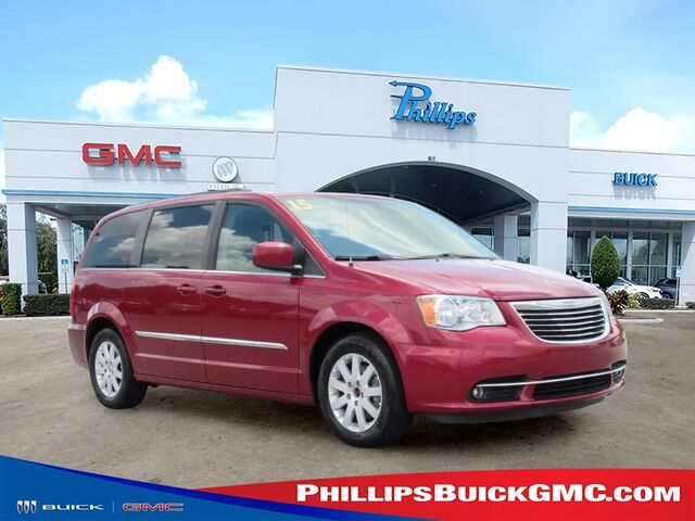 2015 Chrysler Town and Country Touring