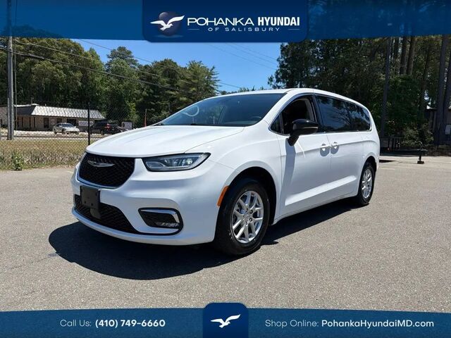 2024 Chrysler Pacifica Touring L