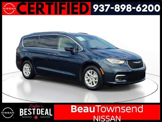 2021 Chrysler Pacifica Touring L — photo 1 of 3