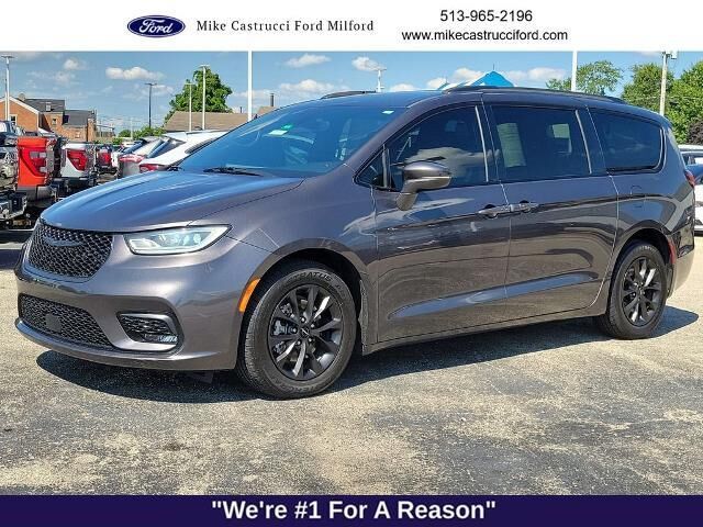 2021 Chrysler Pacifica Touring L