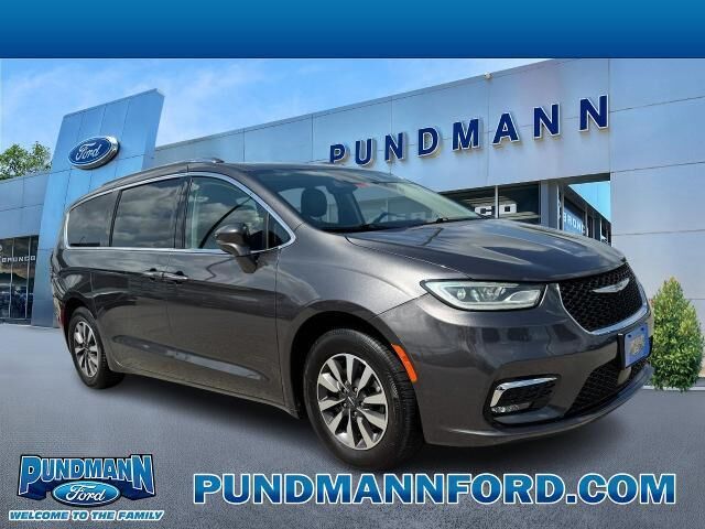 2021 Chrysler Pacifica Touring L
