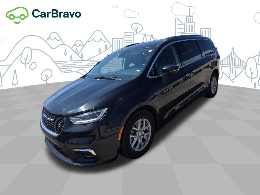 2021 Chrysler Pacifica Touring L — photo 1 of 6