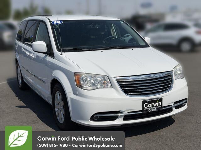 2014 Chrysler Town and Country Touring