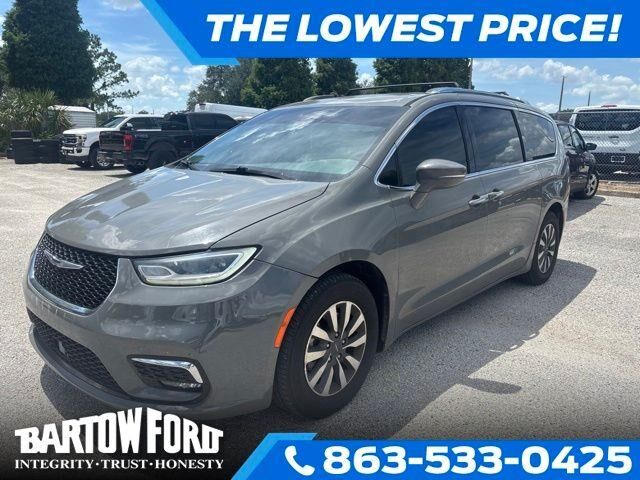 2021 Chrysler Pacifica Touring L