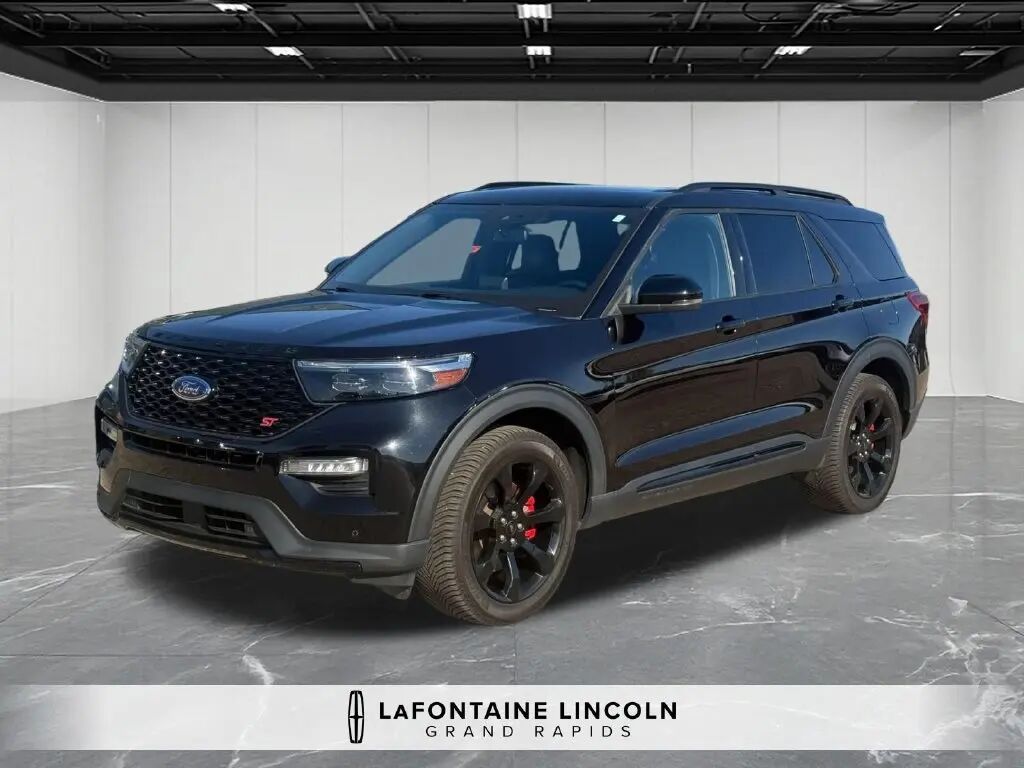 2025 Chrysler Pacifica Select — photo 1 of 13