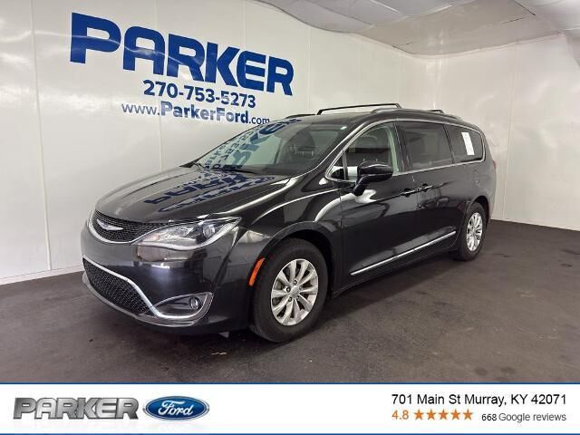 2019 Chrysler Pacifica Touring L