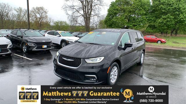 2023 Chrysler Pacifica Touring L