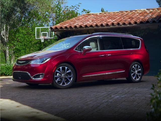2020 Chrysler Pacifica Touring L