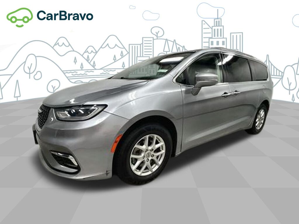 2021 Chrysler Pacifica Touring L — photo 1 of 6