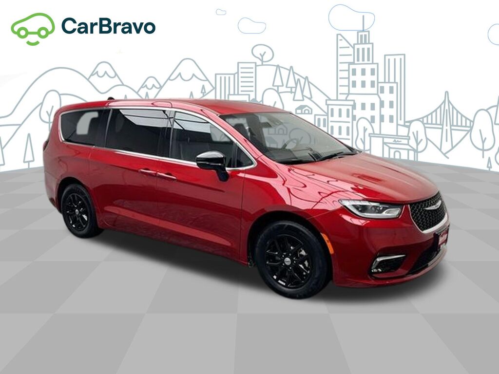 2025 Chrysler Pacifica Select — photo 1 of 6