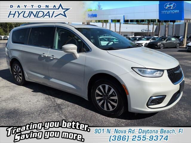2021 Chrysler Pacifica Touring L