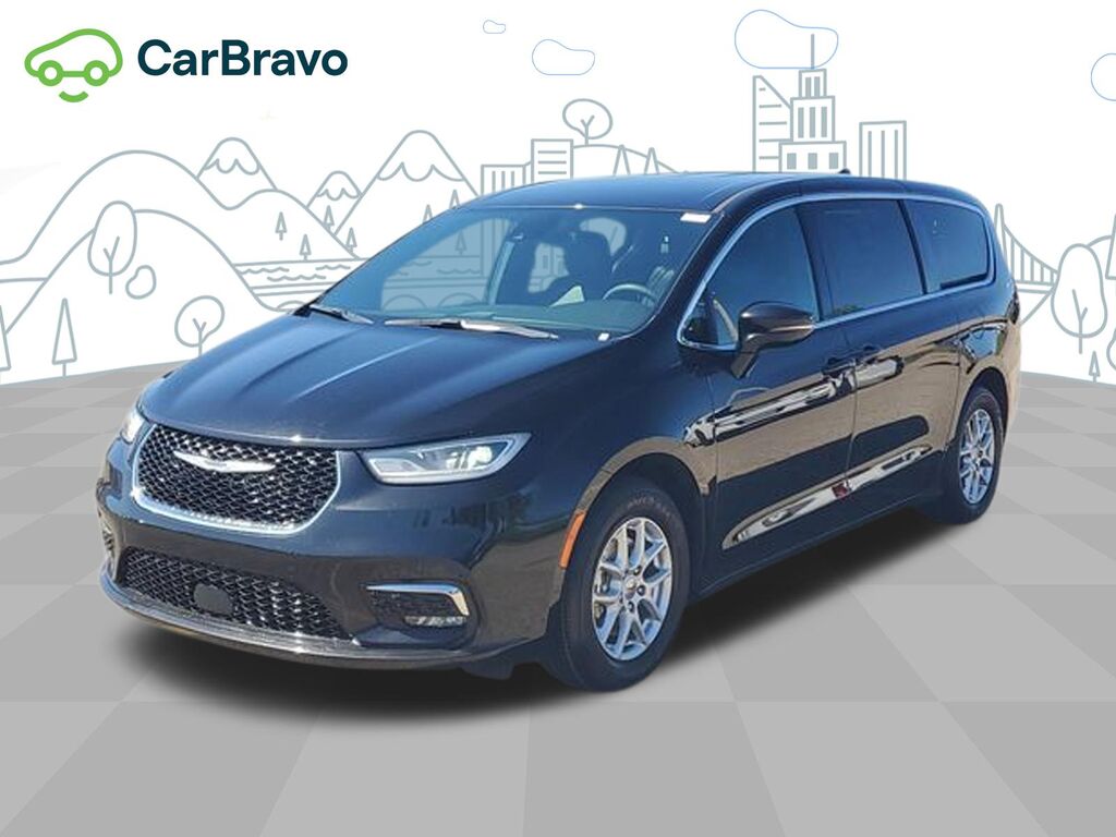 2025 Chrysler Pacifica Select — photo 1 of 6