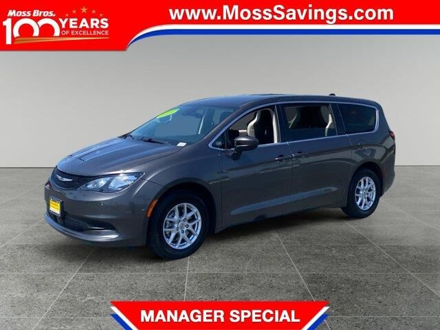 2023 Chrysler Voyager LX