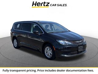2024 Chrysler Voyager LX
