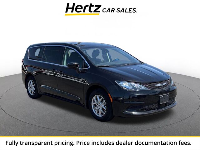2024 Chrysler Voyager LX