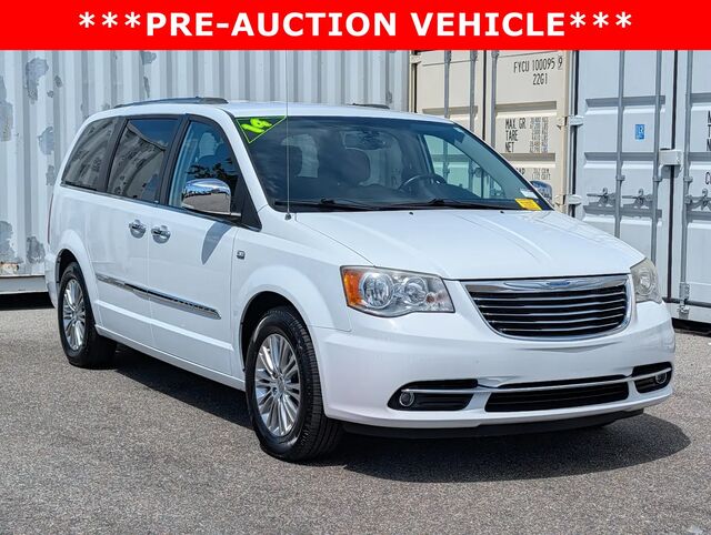 2014 Chrysler Town and Country Touring-L