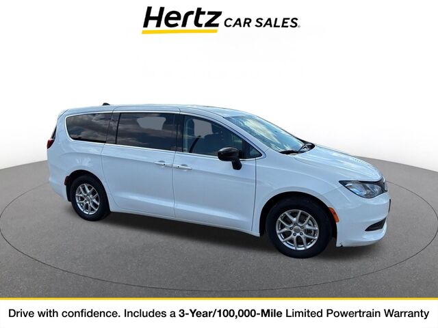 2024 Chrysler Voyager LX