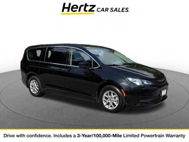 2024 Chrysler Voyager LX
