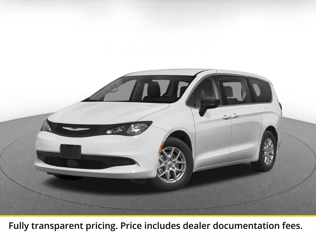 2024 Chrysler Voyager LX — photo 1 of 4