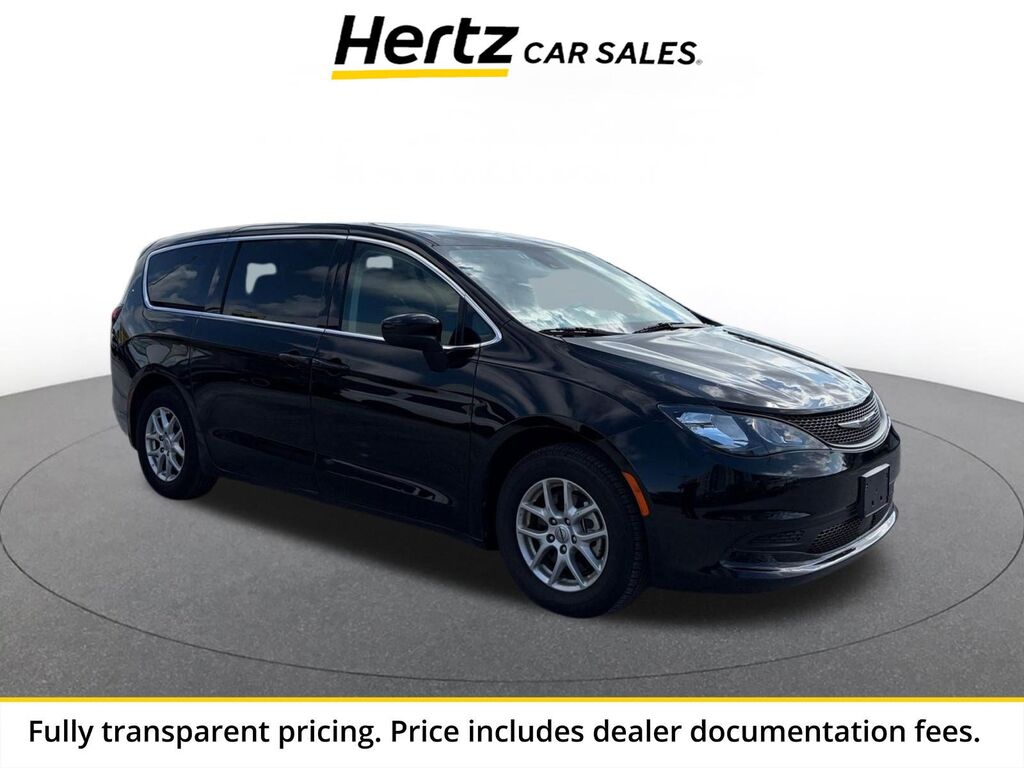 2024 Chrysler Voyager LX — photo 1 of 1