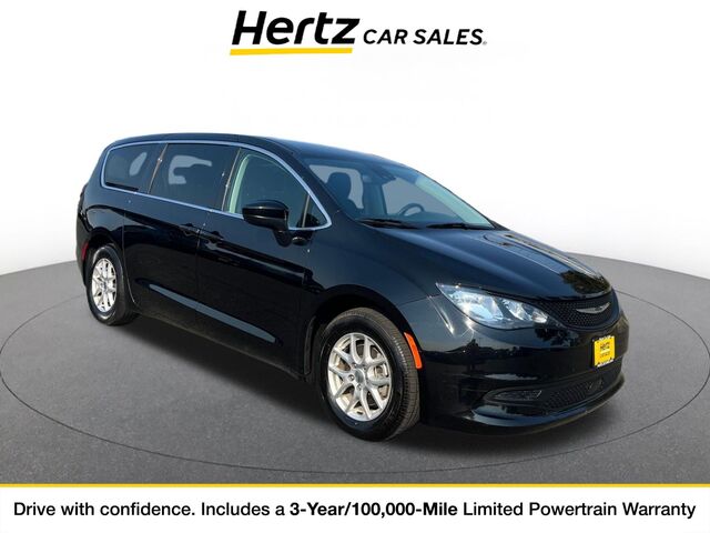 2024 Chrysler Voyager LX