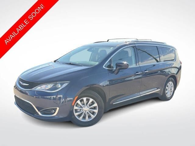 2018 Chrysler Pacifica Touring L Plus