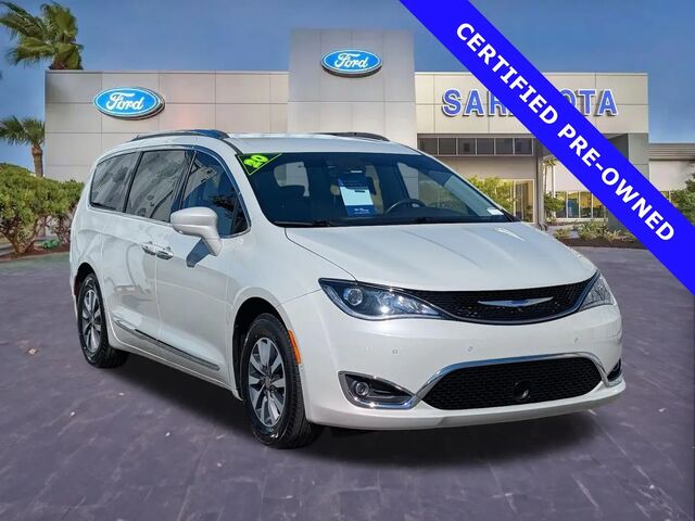 2020 Chrysler Pacifica Touring L Plus