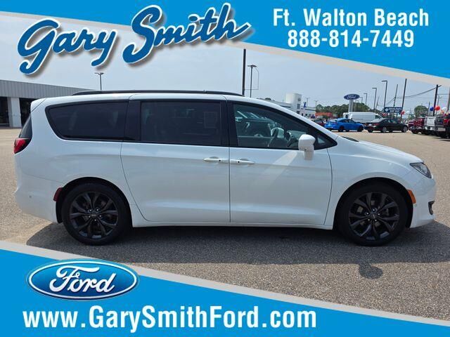 2019 Chrysler Pacifica Touring L Plus