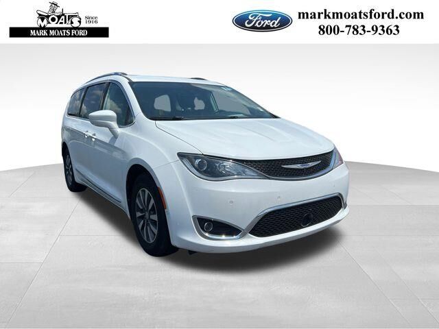 2020 Chrysler Pacifica Touring L Plus