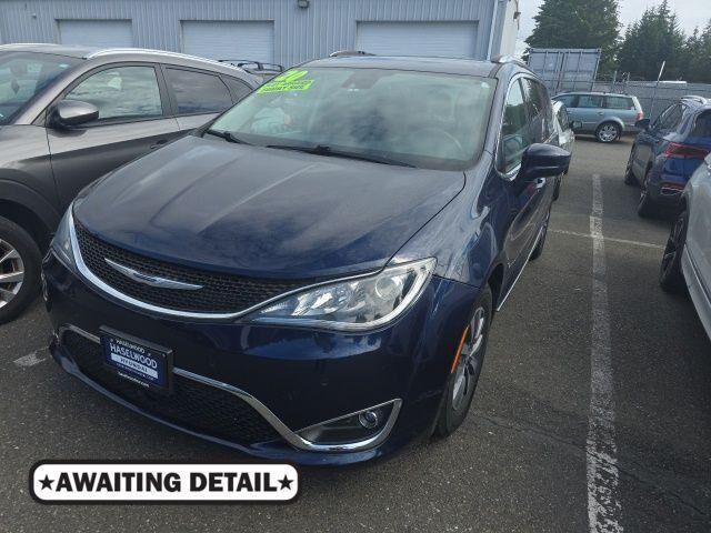 2020 Chrysler Pacifica Touring L Plus