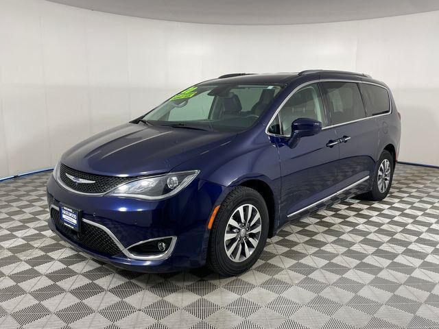 2020 Chrysler Pacifica Touring L Plus