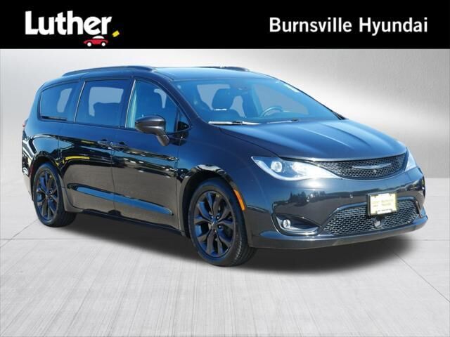 2018 Chrysler Pacifica Touring L Plus