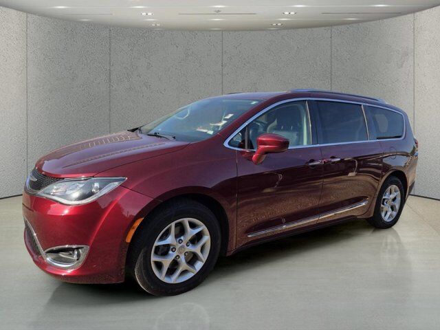 2020 Chrysler Pacifica Touring L Plus