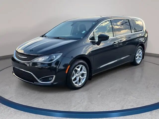 2018 Chrysler Pacifica Touring Plus