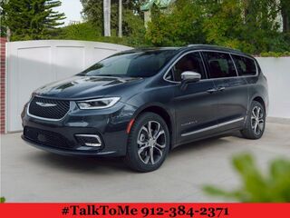 2021 Chrysler Pacifica Touring