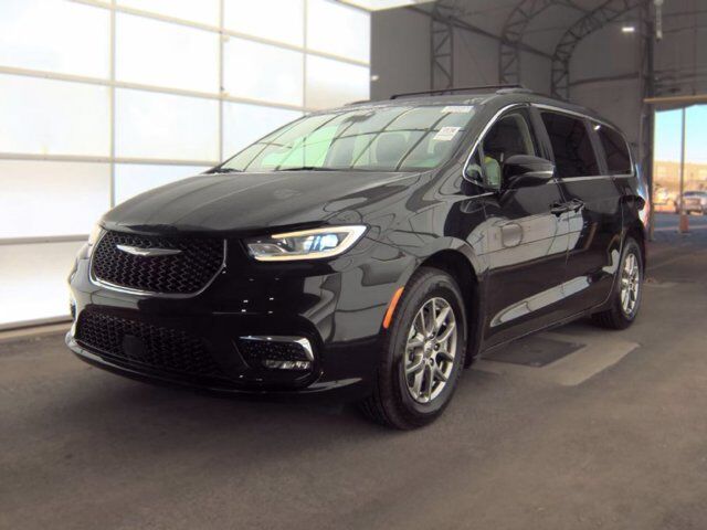 2021 Chrysler Pacifica Touring