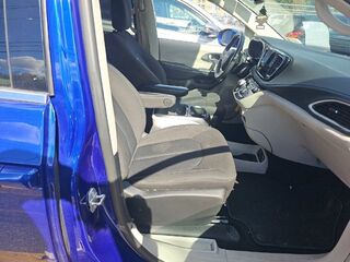 2021 Chrysler Pacifica Touring