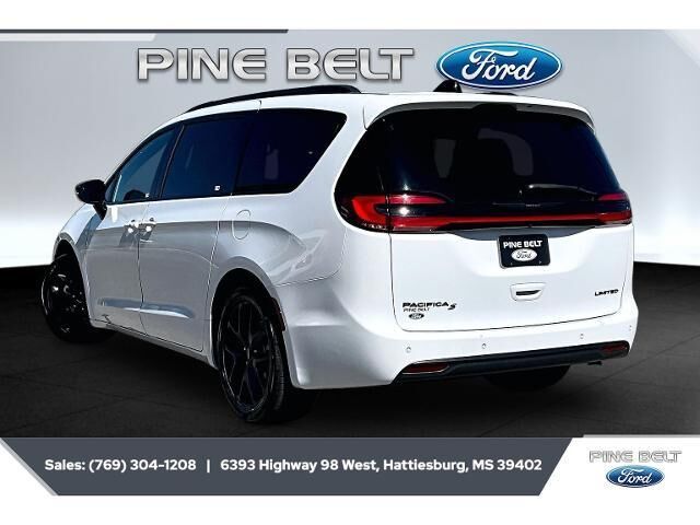 2025 Chrysler Pacifica Limited