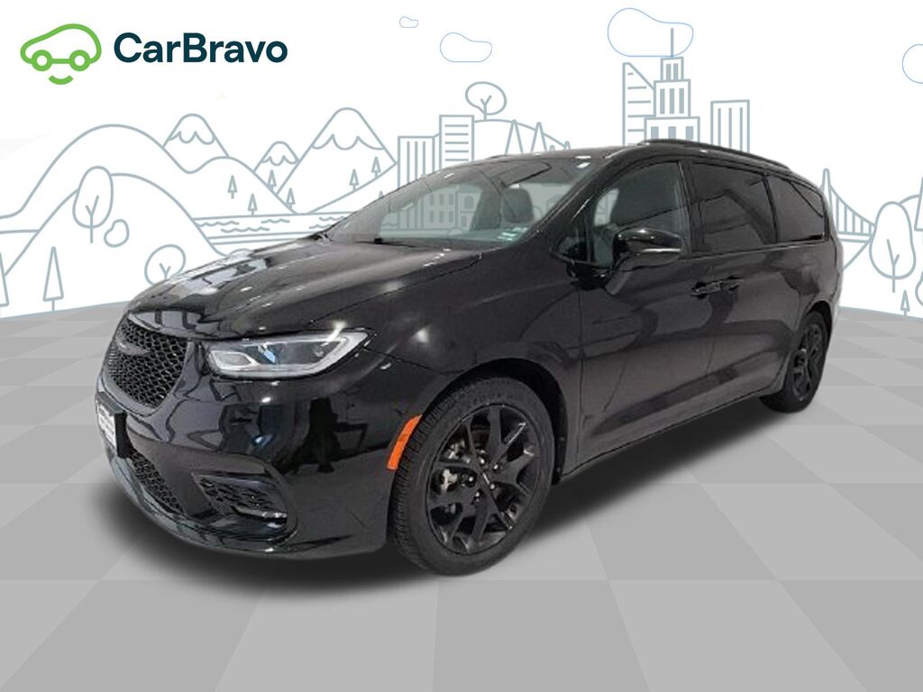 2025 Chrysler Pacifica Limited — photo 1 of 7