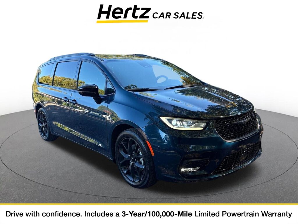 2025 Chrysler Pacifica Limited — photo 1 of 1