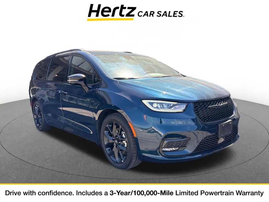 2025 Chrysler Pacifica Limited — photo 1 of 1