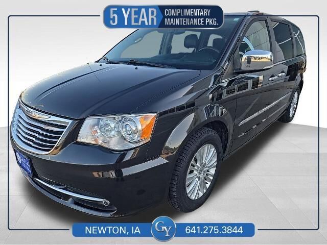 2015 Chrysler Town and Country Limited Platinum