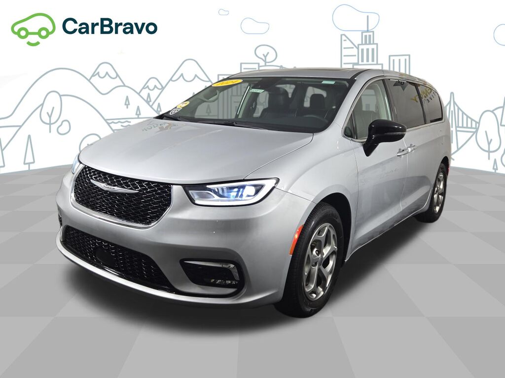 2024 Chrysler Pacifica Limited — photo 1 of 7