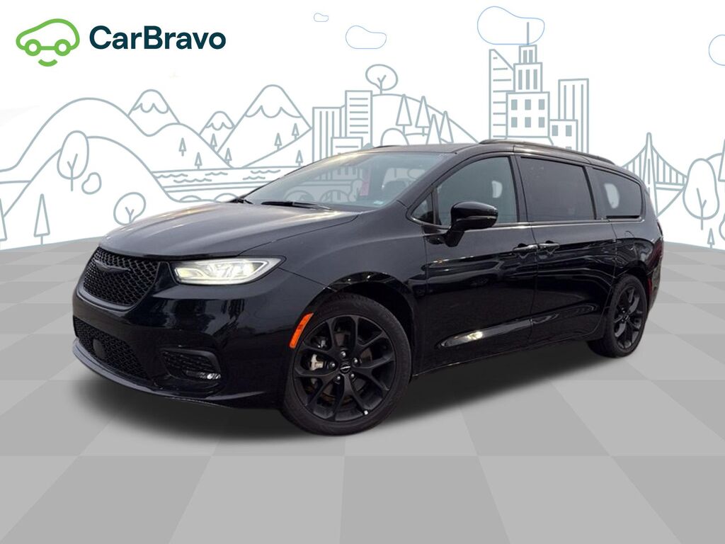 2025 Chrysler Pacifica Limited — photo 1 of 7