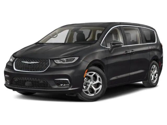 2025 Chrysler Pacifica Limited — photo 1 of 13