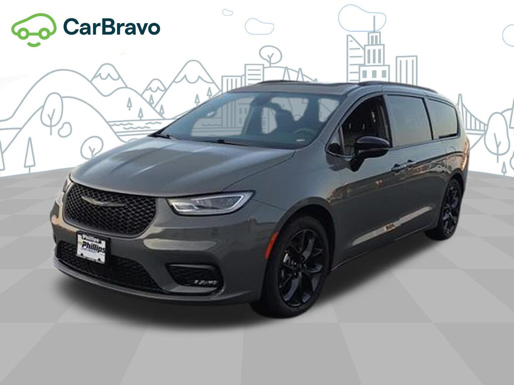 2025 Chrysler Pacifica Limited — photo 1 of 6