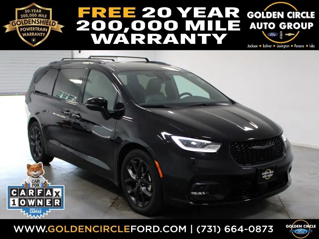 2025 Chrysler Pacifica Limited — photo 1 of 34