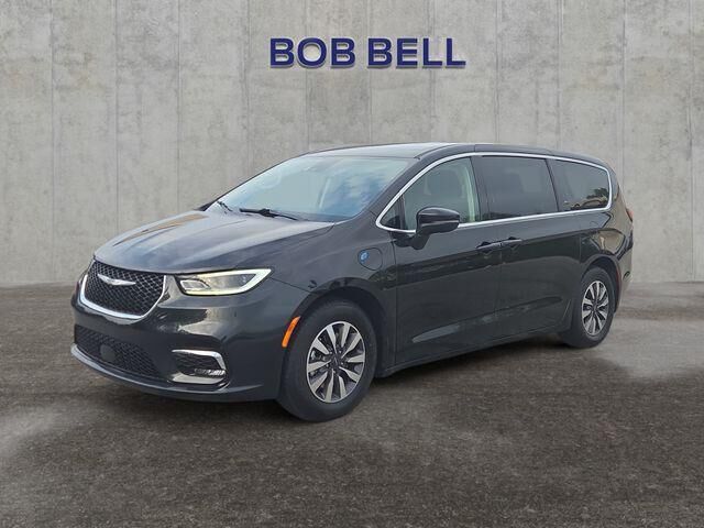 2023 Chrysler Pacifica Plug-In Hybrid Touring L